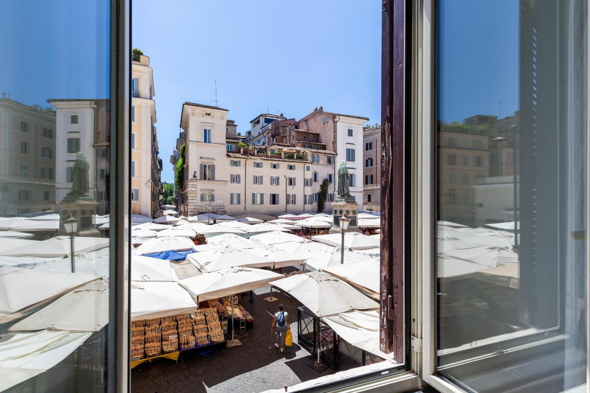 Апартаменты Campo Dei Fiori Elite Luxury For 10 Guests Рим Экстерьер фото